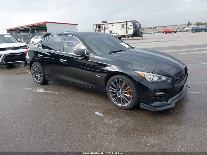 INFINITI Q50 3.0T RED SPORT 400