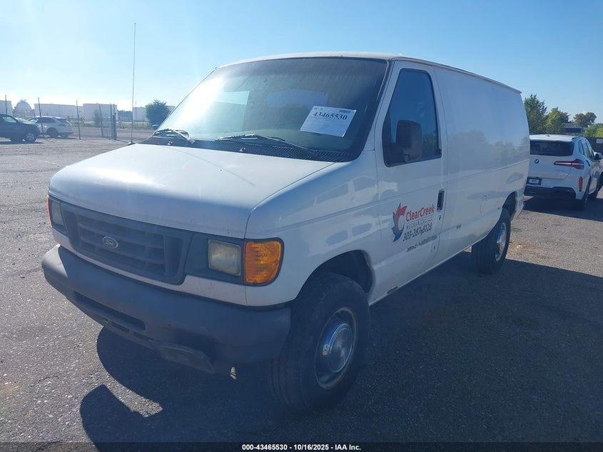 1FTSE34L54HA84212 2004 FORD ECONOLINE photo no. 2