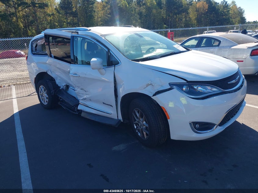 2020 CHRYSLER PACIFICA TOURING L - 2C4RC1BG6LR284162