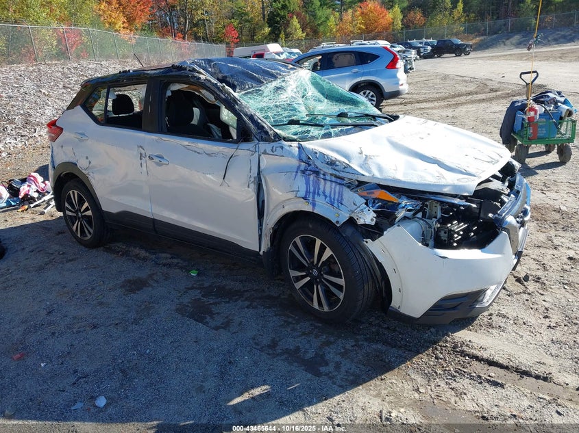NISSAN KICKS SV XTRONIC CVT