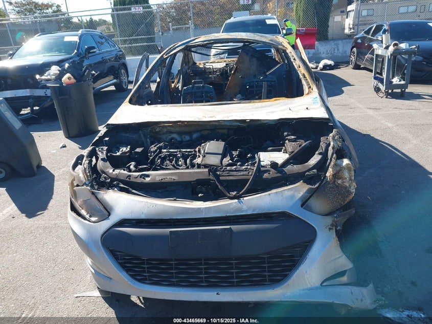 2013 HYUNDAI SONATA HYBRID KMHEC4A40DA093376