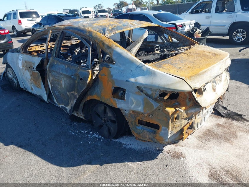 2013 HYUNDAI SONATA HYBRID KMHEC4A40DA093376