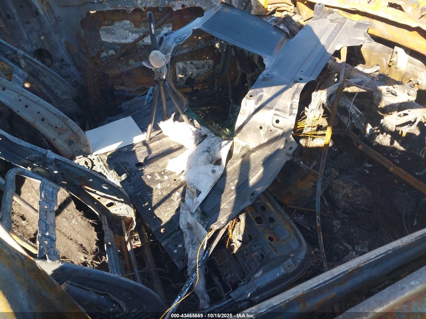 2013 HYUNDAI SONATA HYBRID KMHEC4A40DA093376