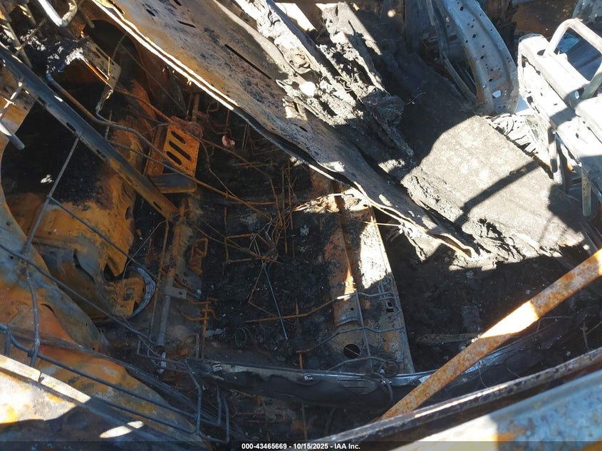 2013 HYUNDAI SONATA HYBRID KMHEC4A40DA093376