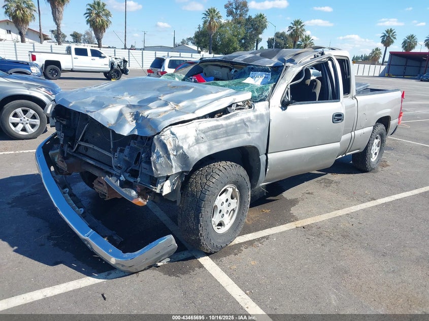 2GCEC19V731330857 2003 CHEVROLET SILVERADO photo no. 2