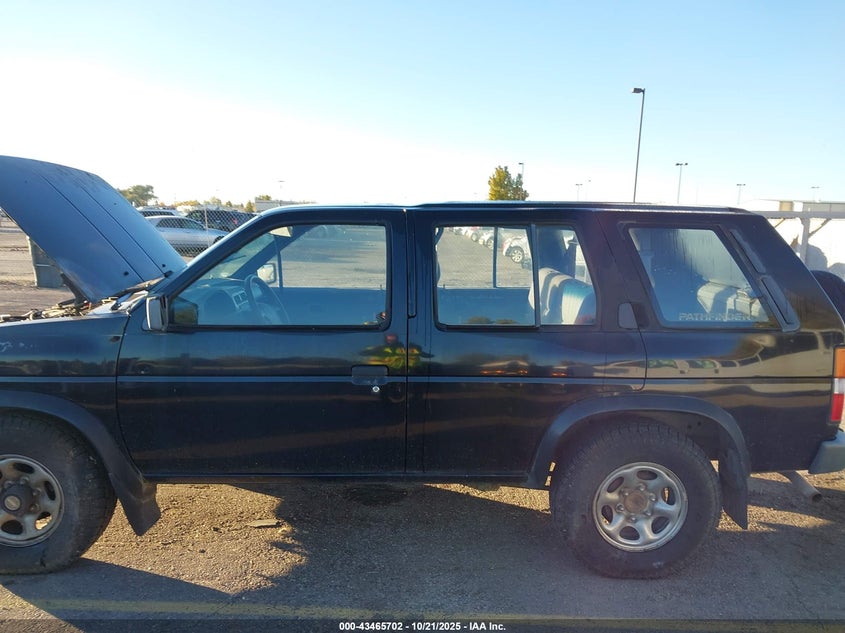 AtlanticExpress - Nissan Pathfinder