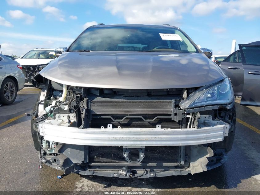 2018 Chrysler Pacifica Limited VIN: 2C4RC1GG4JR174264 Lot: 43465708