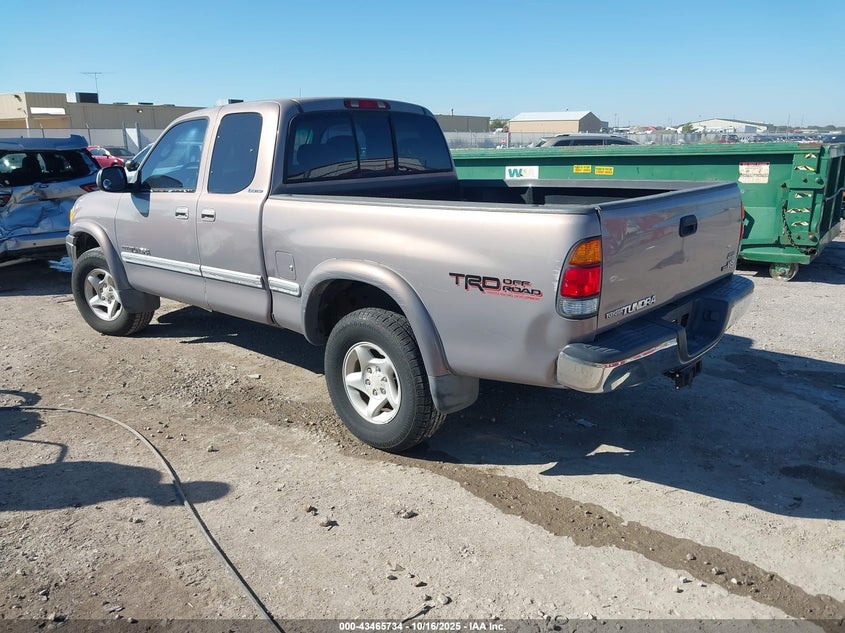5TBRT38172S235405 2002 TOYOTA TUNDRA photo no. 3