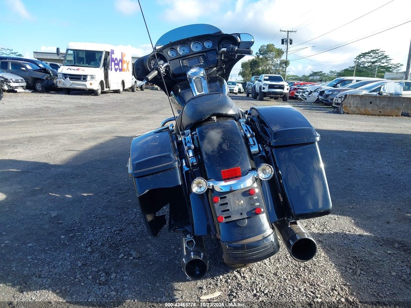 1HD1KBC10HB612986 2017 HARLEY-DAVIDSON STREET GLIDE photo no. 6