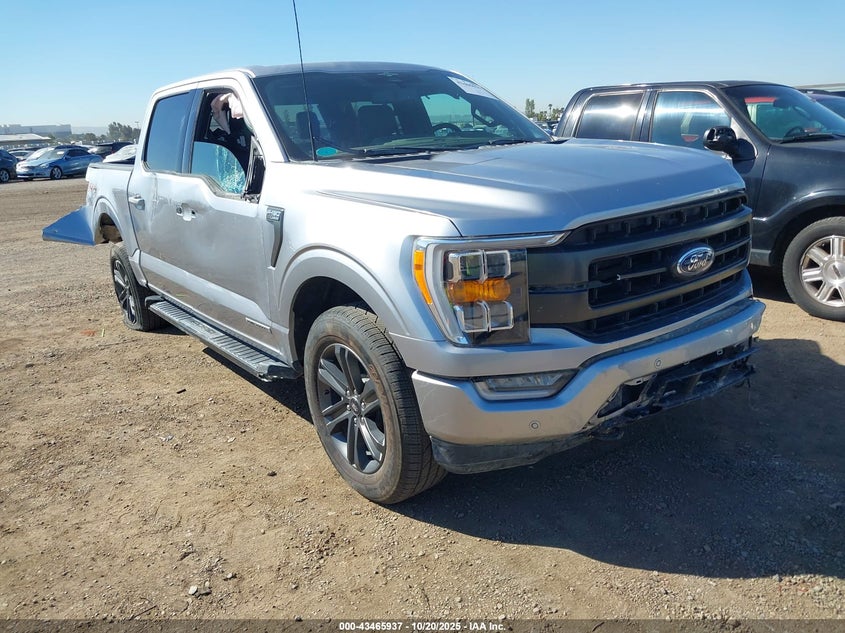 FORD F-150 LARIAT
