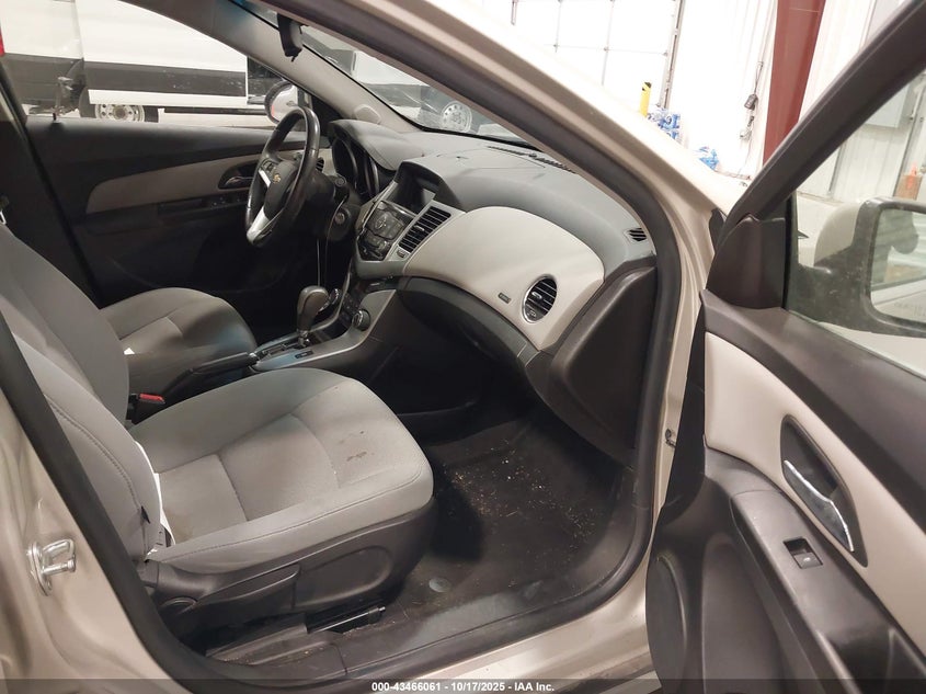 2014 CHEVROLET CRUZE 1LT AUTO 1G1PC5SB3E7228230
