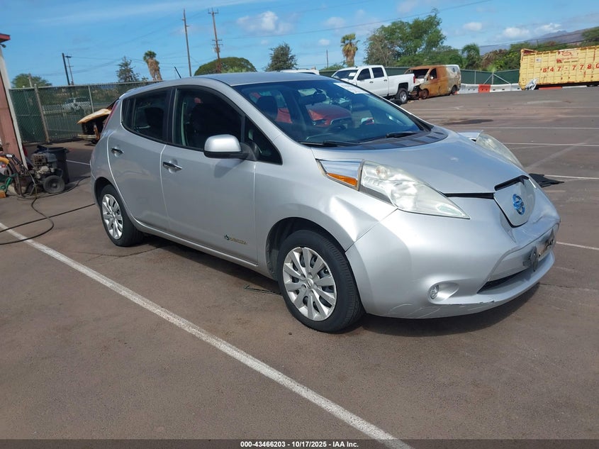 NISSAN LEAF S