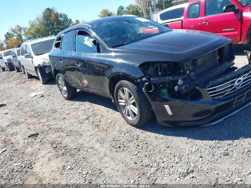 VOLVO XC60 T6 PLATINUM