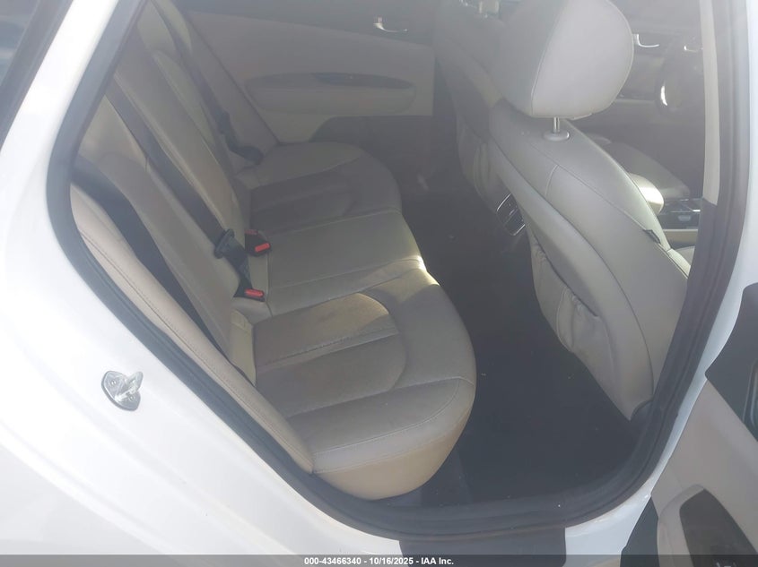 2018 KIA OPTIMA EX 5XXGU4L36JG250102