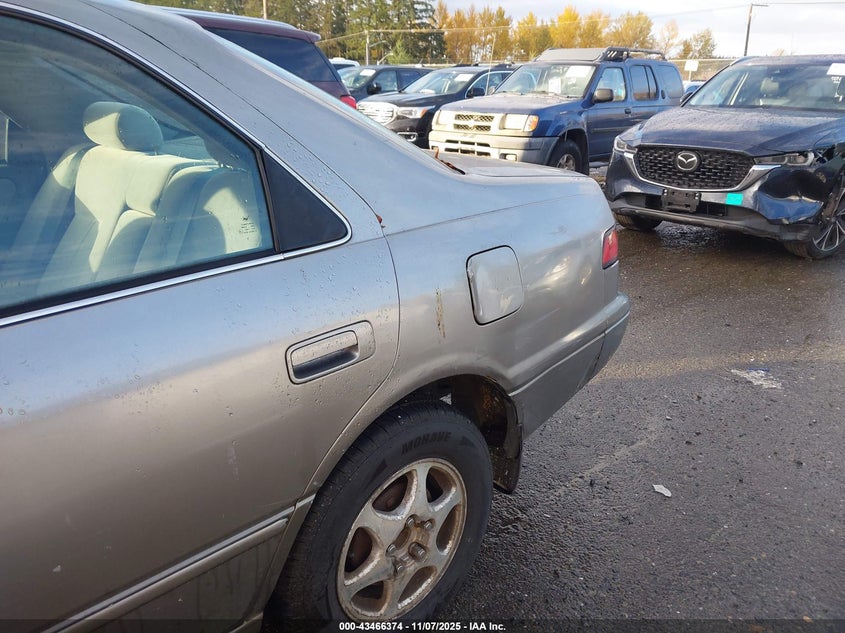 1999 Toyota Camry Le VIN: 4T1BG22K3XU509058 Lot: 43466374