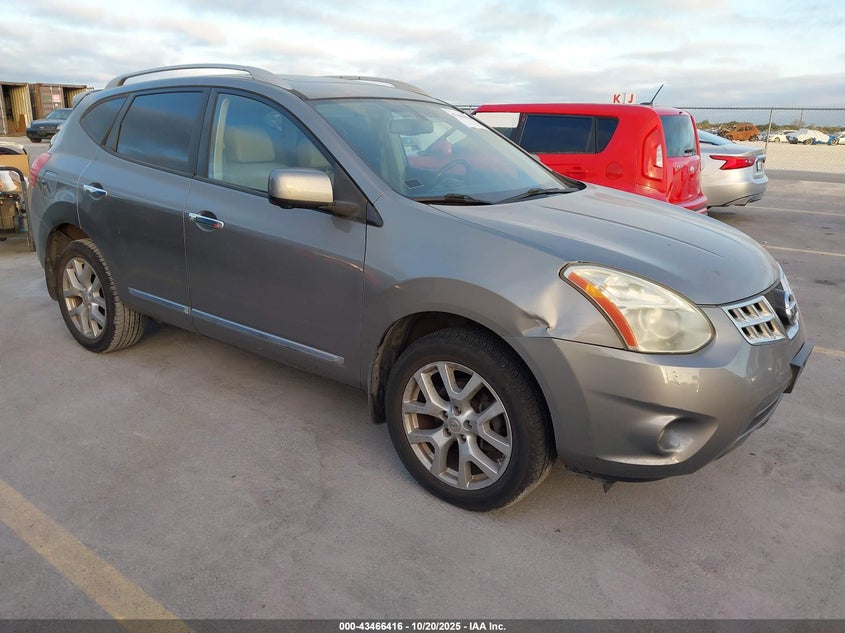 NISSAN ROGUE SV W/SL PKG