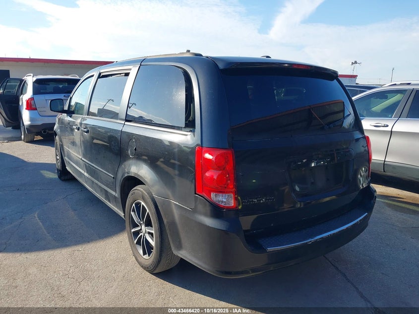 Vin: 2c4rdgeg5hr798779, lot: 43961360, dodge grand caravan gt 20173