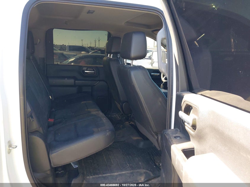 1GC1YLE76MF257042 2021 CHEVROLET SILVERADO photo no. 3