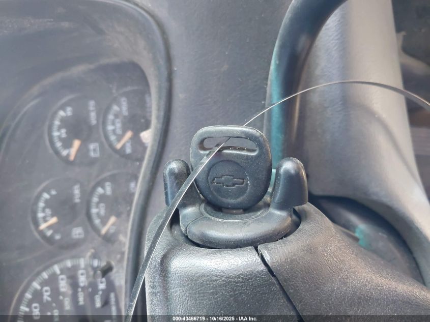 2000 Chevrolet Silverado 1500 Ls VIN: 1GCEK19TXYE115870 Lot: 43466719