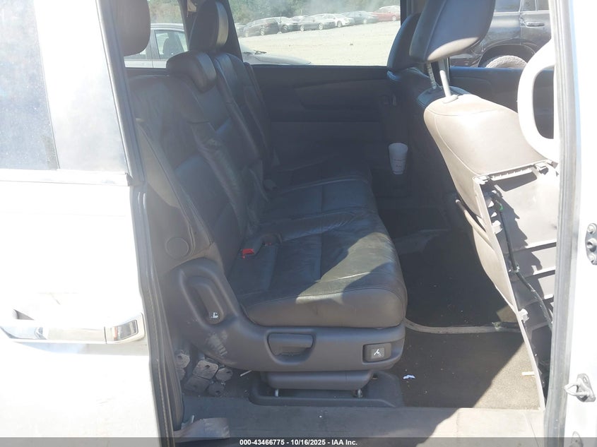5FNRL5H6XCB075900 2012 HONDA ODYSSEY photo no. 8