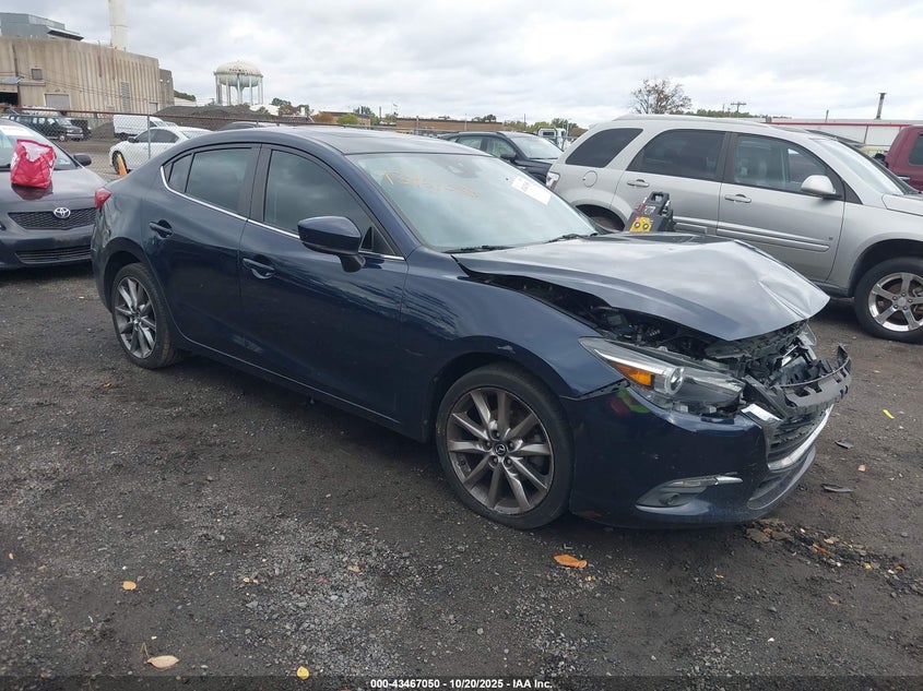 MAZDA 3 GRAND TOURING