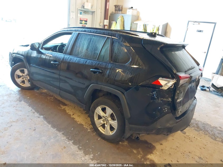 2019 TOYOTA RAV4 XLE 2T3P1RFVXKC027760