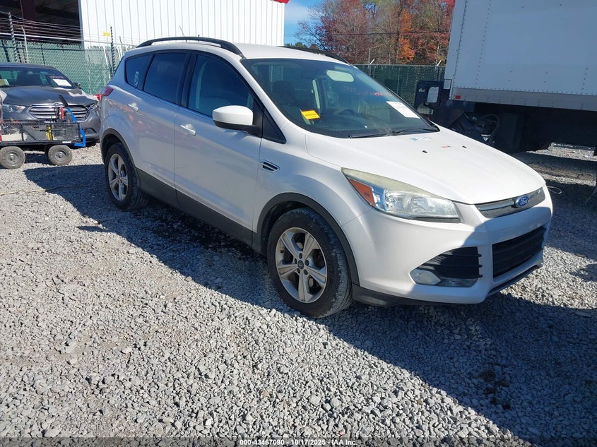 2014 FORD ESCAPE SE - 1FMCU9G98EUC43626