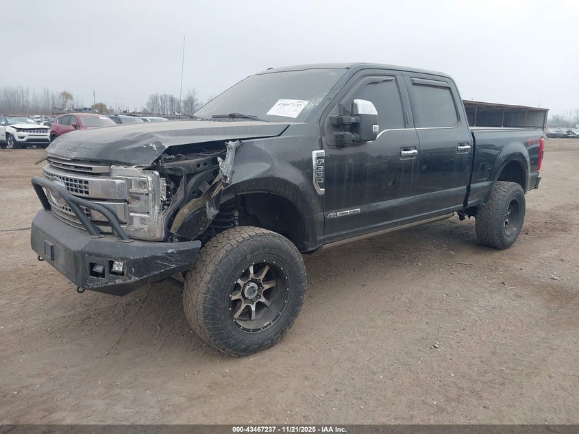 1FT8W3BT2HED65689 2017 FORD F350 photo no. 2