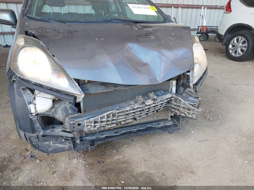 2013 HONDA FIT JHMGE8H35DC012516