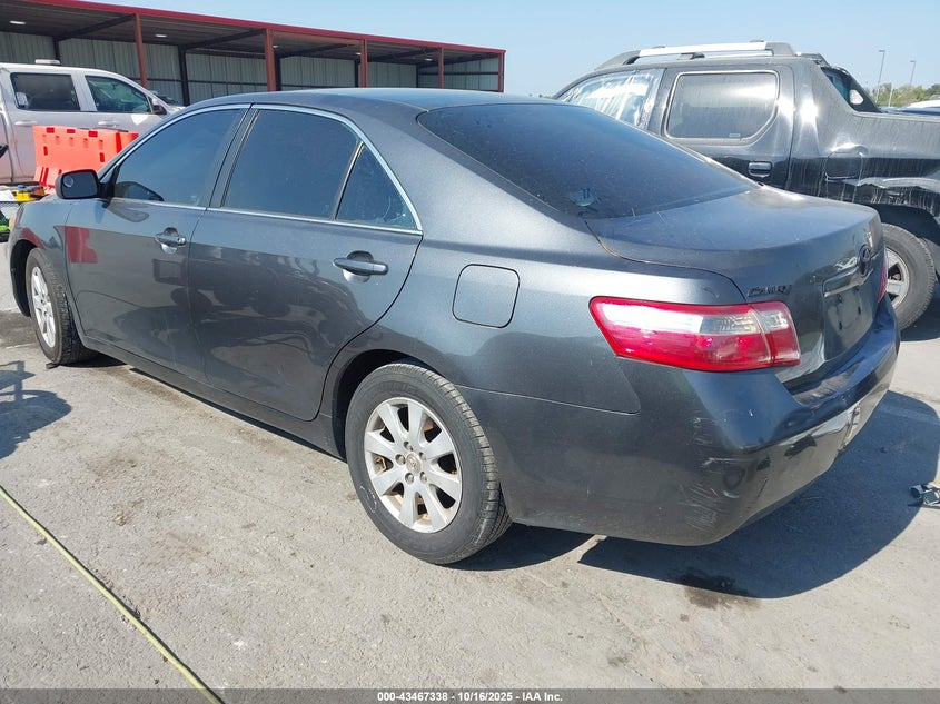 4T1BE46KX8U215685 2008 TOYOTA CAMRY photo no. 3