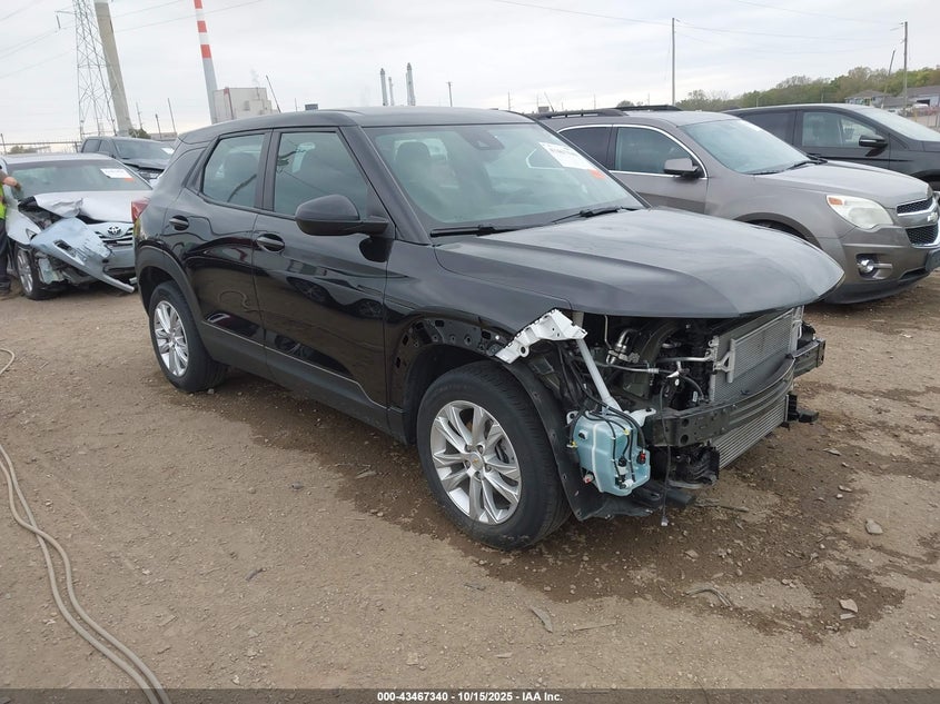 CHEVROLET TRAILBLAZER FWD LS