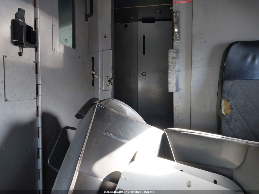 2015 Ford F-550 Chassis Xl VIN: 1FDAF5GTXFEC57285 Lot: 43467404