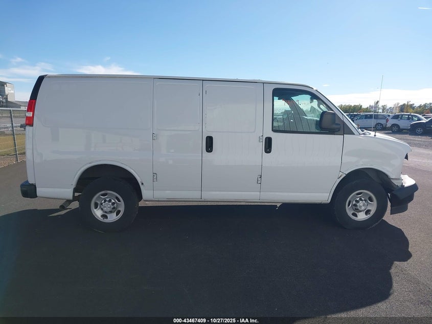 2019 Chevrolet Express 2500 Work Van VIN: 1GCWGAFP7K1152659 Lot: 43467409