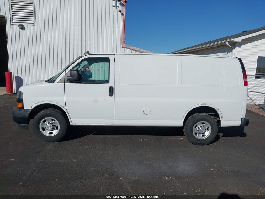2019 Chevrolet Express 2500 Work Van VIN: 1GCWGAFP7K1152659 Lot: 43467409