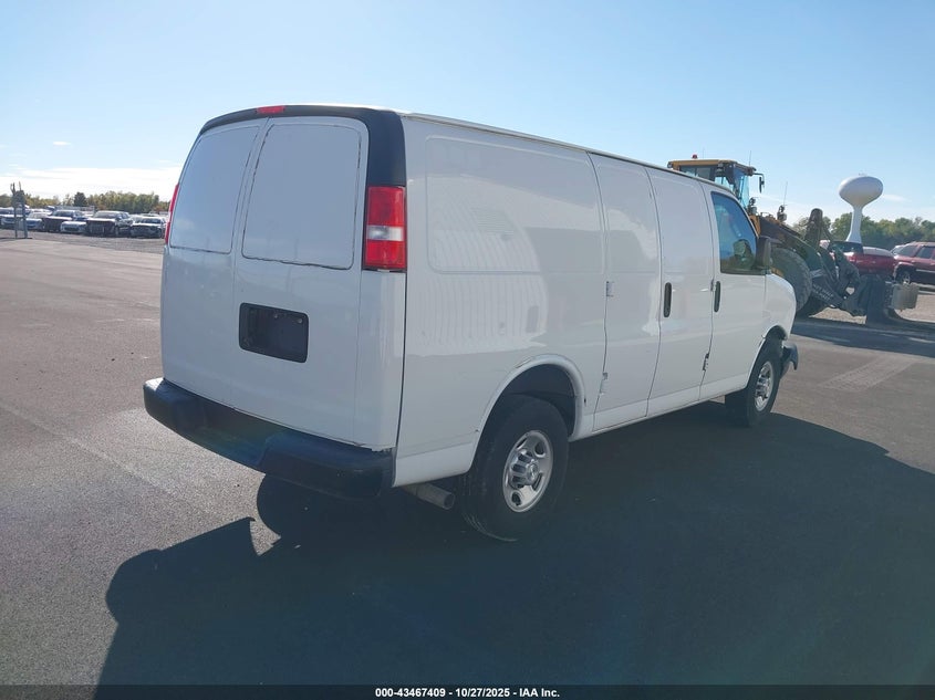 2019 Chevrolet Express 2500 Work Van VIN: 1GCWGAFP7K1152659 Lot: 43467409
