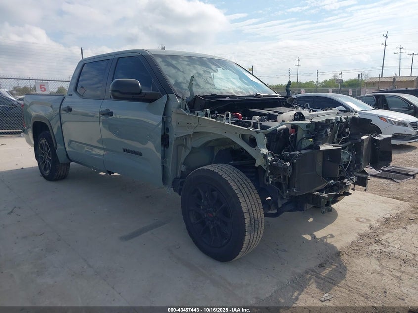 TOYOTA TUNDRA SR5 4WD