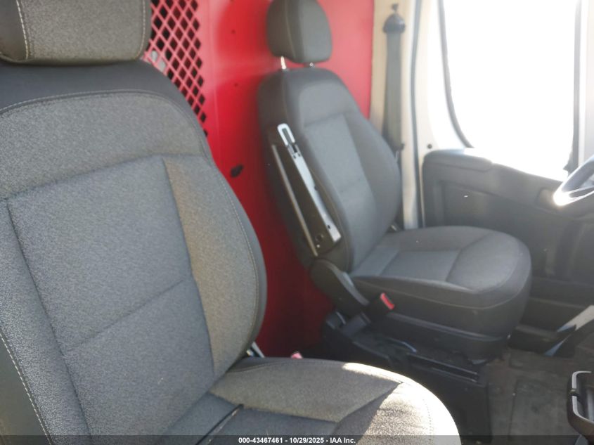 2022 Ram Promaster 1500 Low Roof 136 Wb VIN: 3C6LRVAG0NE115697 Lot: 43467461