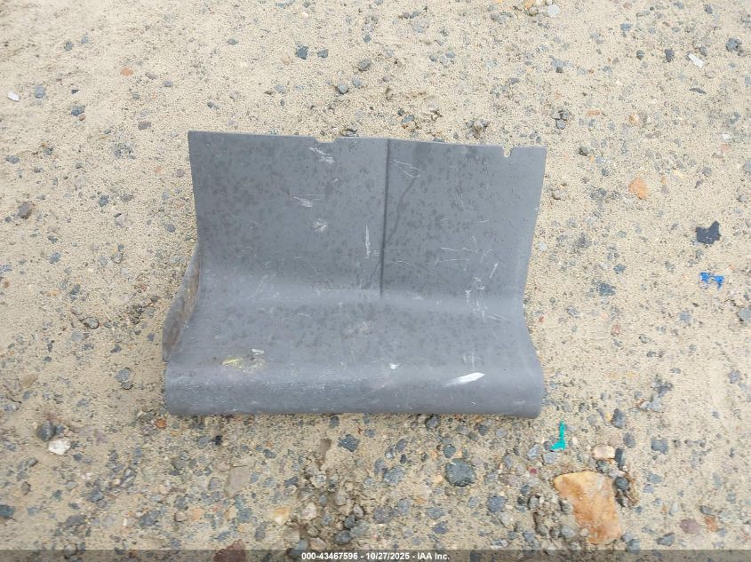 2005 Chevrolet Express VIN: 1GAHG39U251216562 Lot: 43467596