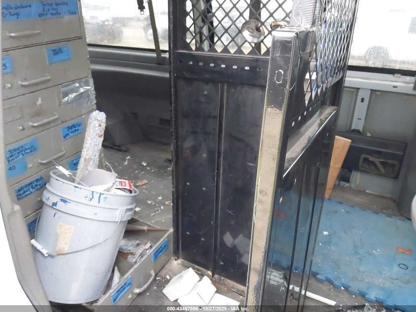 2005 Chevrolet Express VIN: 1GAHG39U251216562 Lot: 43467596