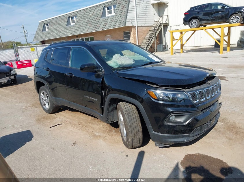 JEEP COMPASS LATITUDE 4X4