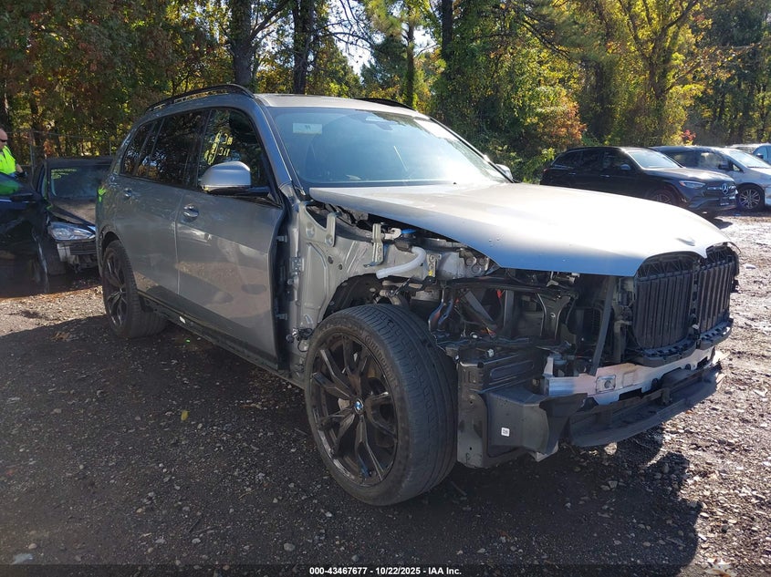 BMW X7 XDRIVE40I