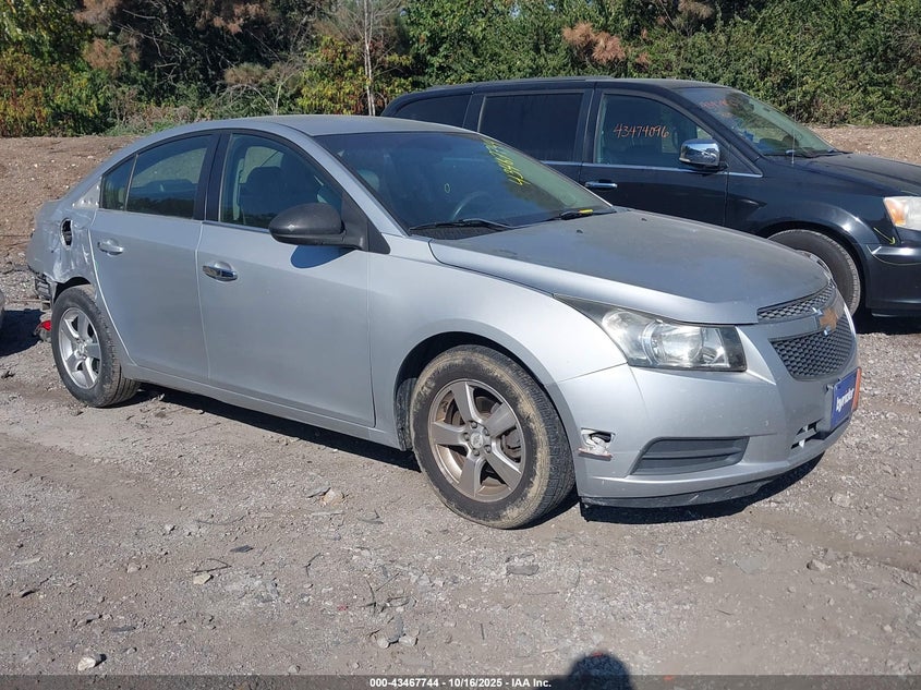 CHEVROLET CRUZE LT