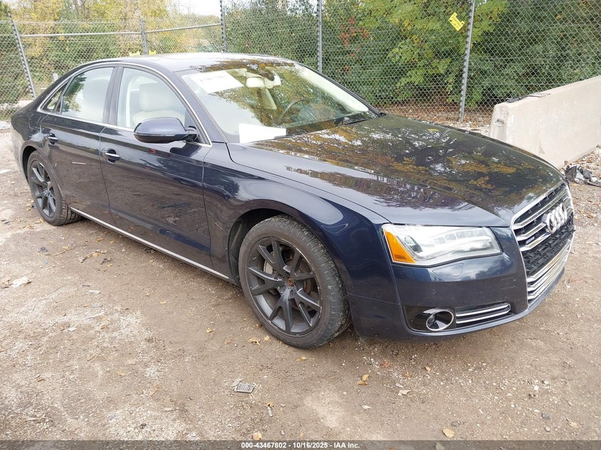 AUDI A8 3.0T