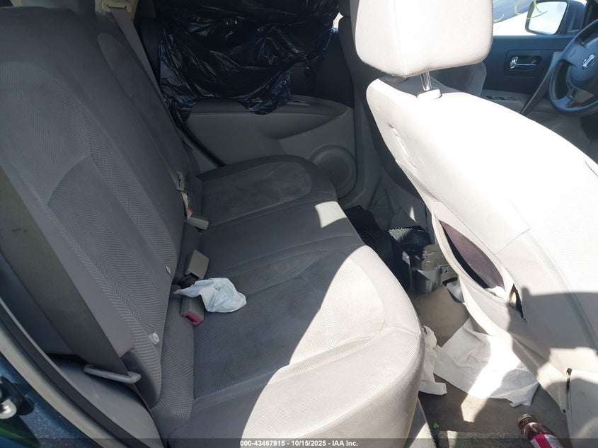 2012 NISSAN ROGUE auction photo 8