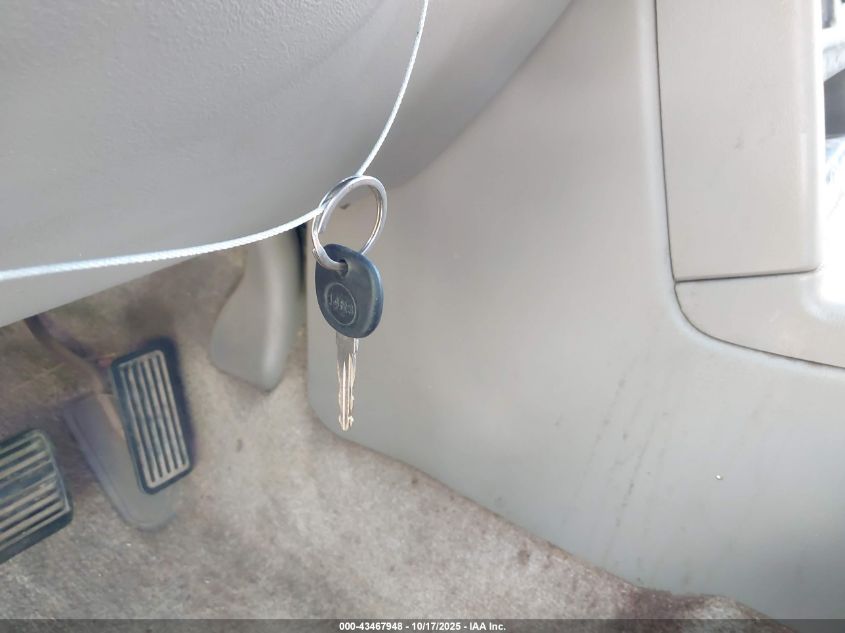 2003 Chevrolet Suburban 1500 Lt VIN: 3GNEC16Z93G105748 Lot: 43467948