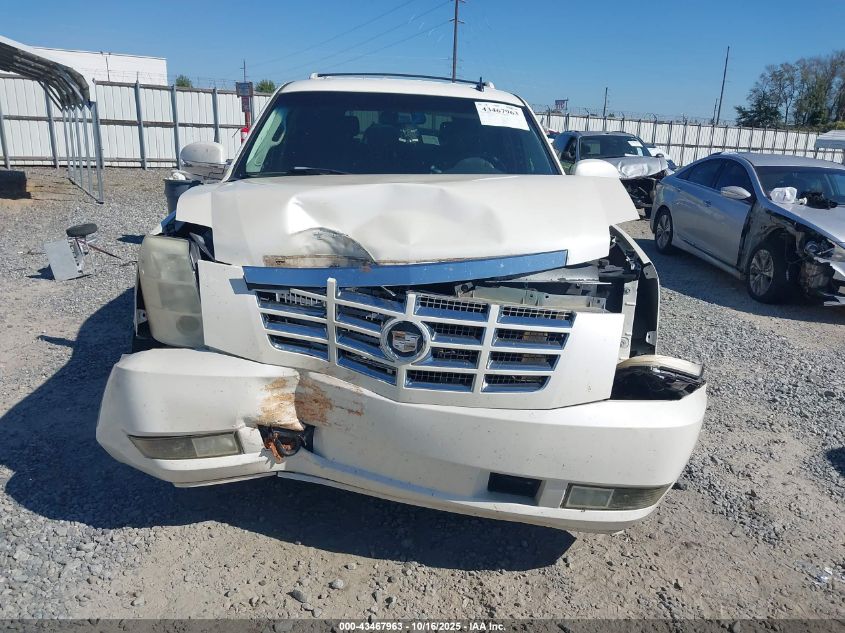 2007 Cadillac Escalade Standard VIN: 1GYEC63897R321083 Lot: 43467963