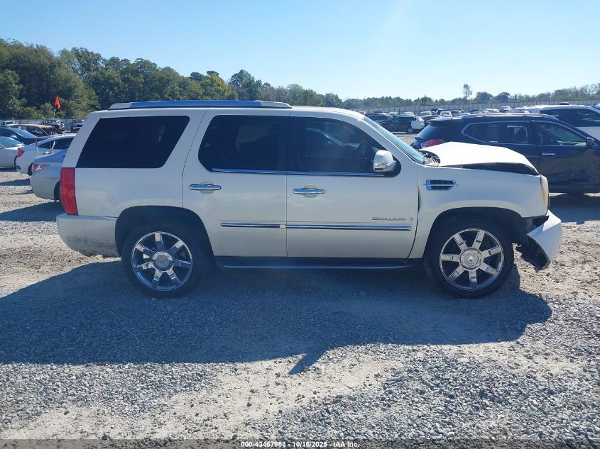 2007 Cadillac Escalade Standard VIN: 1GYEC63897R321083 Lot: 43467963