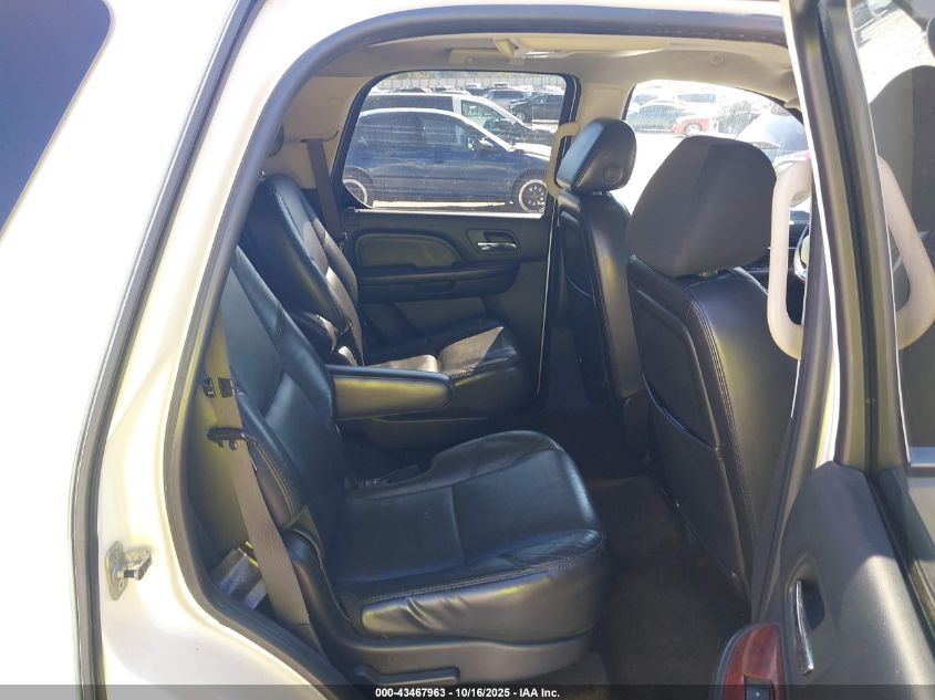 2007 Cadillac Escalade Standard VIN: 1GYEC63897R321083 Lot: 43467963