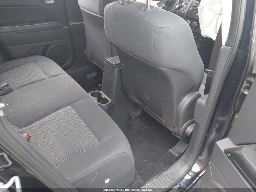 2011 Jeep Compass VIN: 1J4NF1FB1BD136209 Lot: 43467993