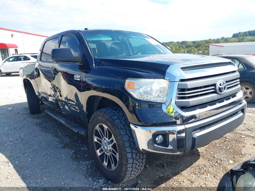 TOYOTA TUNDRA SR5 5.7L V8